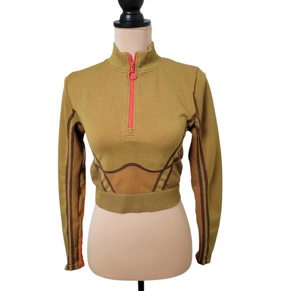 Fabletics Unsized Opal Seamless Half Zip Top in Warm Olive/Multi - Picture 3 of 12